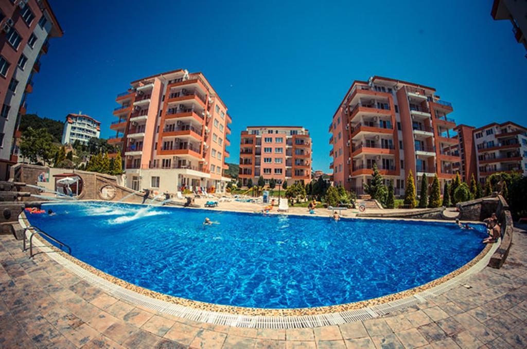 Privilege Fort Beach - Menada Apartments Elenite Kültér fotó